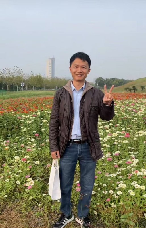 云淡风轻的第二张照片--东阳闪婚服务中心